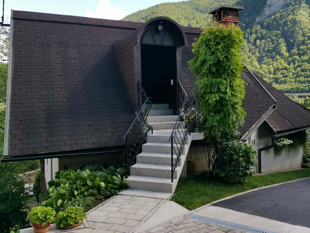 Apartmaji Mak Jesenice Εξωτερικό φωτογραφία