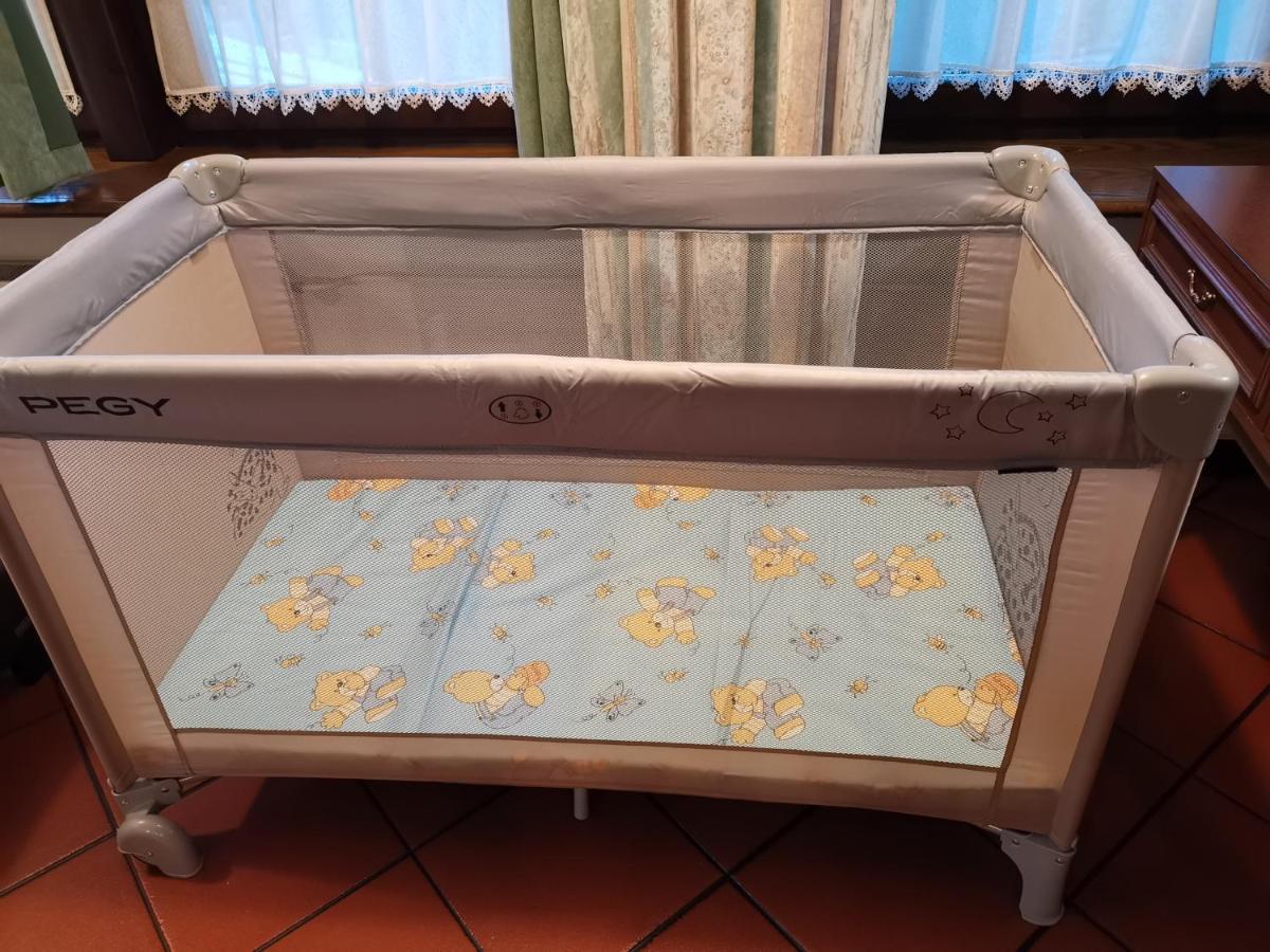 Apartmaji Mak Jesenice Εξωτερικό φωτογραφία