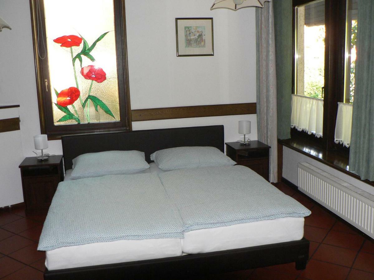 Apartmaji Mak Jesenice Εξωτερικό φωτογραφία